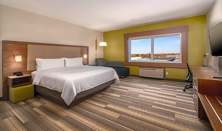 Holiday Inn Express & Suites Brandon By IHG