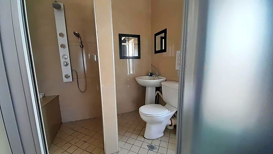 Umkomaas Lodge