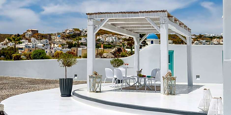 Neptune Luxury Suites