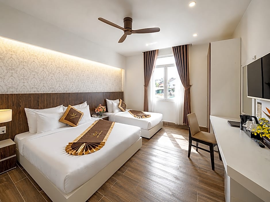 MINH CHIEN Hotel