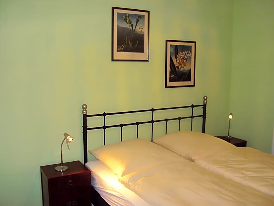 Hugos Haus & Berthas Haus