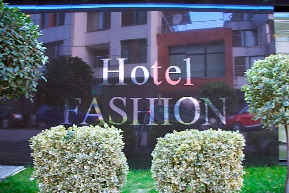 Hotel Fashion - Free Parking