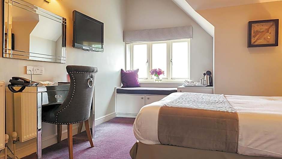 The Pheasant Public House & Hotel