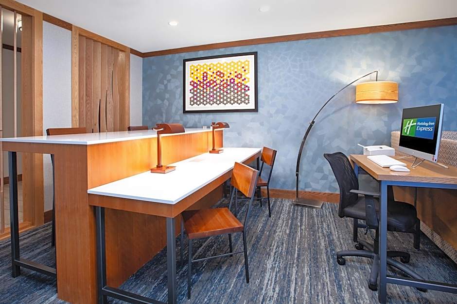 Holiday Inn Express Buffalo By IHG