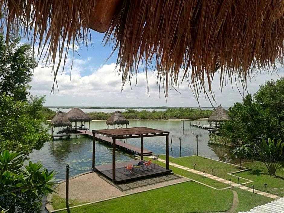 Casa Shiva Bacalar by Mij