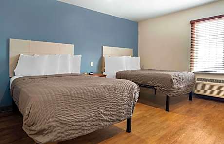 Double Room with Two Double Beds - Non-Smoking