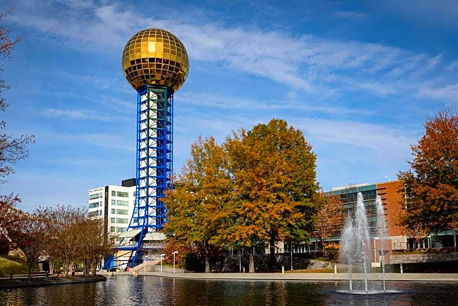 Holiday Inn Express & Suites Knoxville - Farragut by IHG