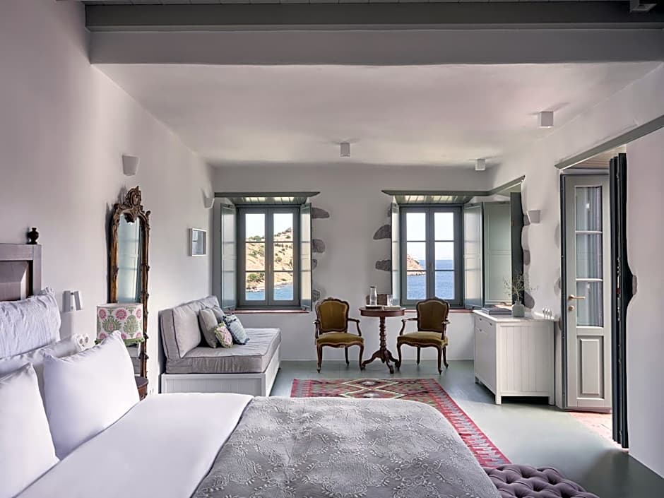 Patmos Eye Boutique Hotel & Villas