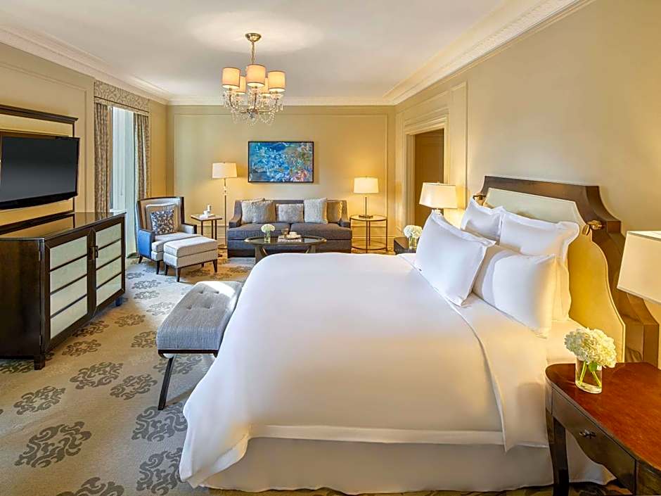 Fairmont Hotel Vancouver