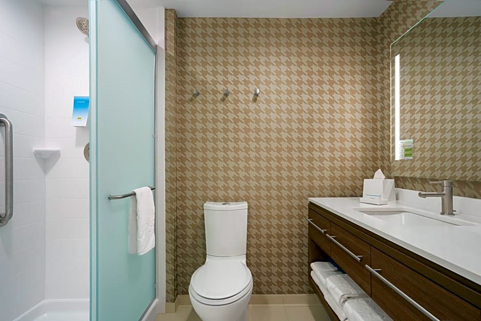 Home2 Suites by Hilton New Brunswick, NJ