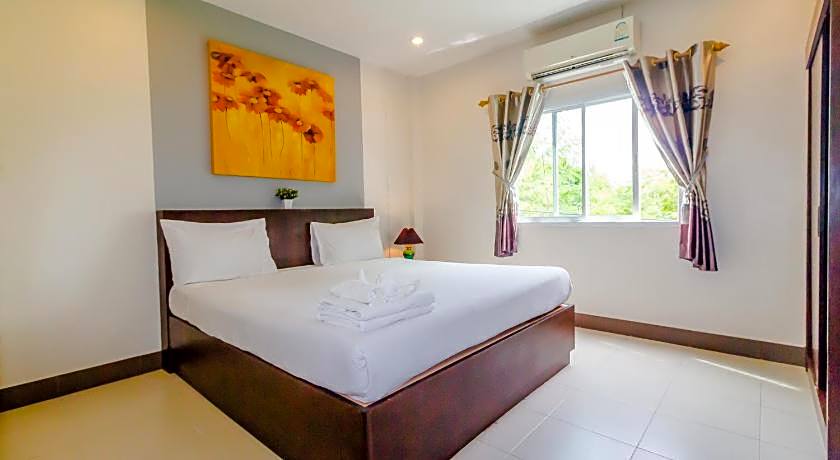 Baan Yuyen Karon Guesthouse