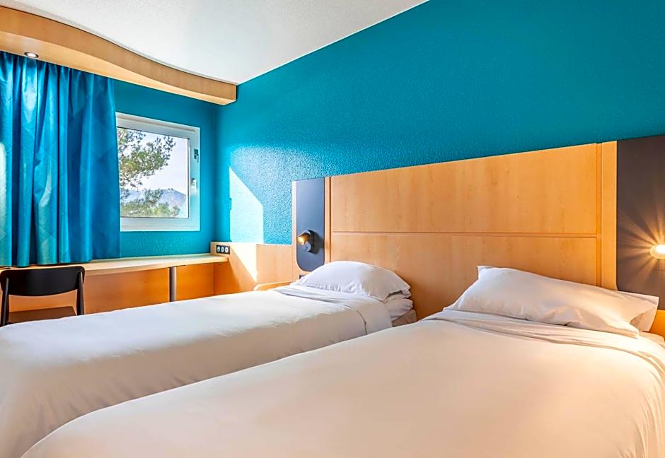 B&B HOTEL Marseille La Valentine Porte d'Aubagne