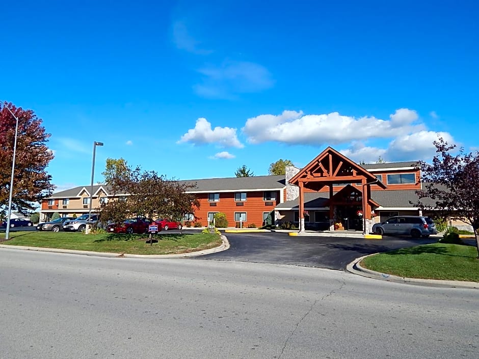 AmericInn by Wyndham Sturgeon Bay