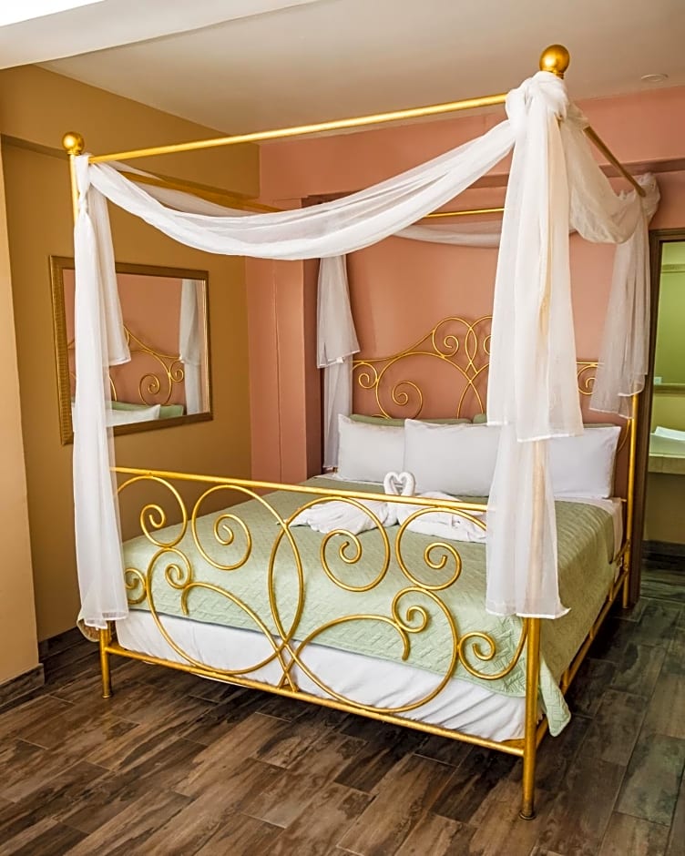 Hotel Revolución