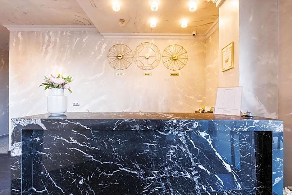 Avenue Hotel - Free Parking