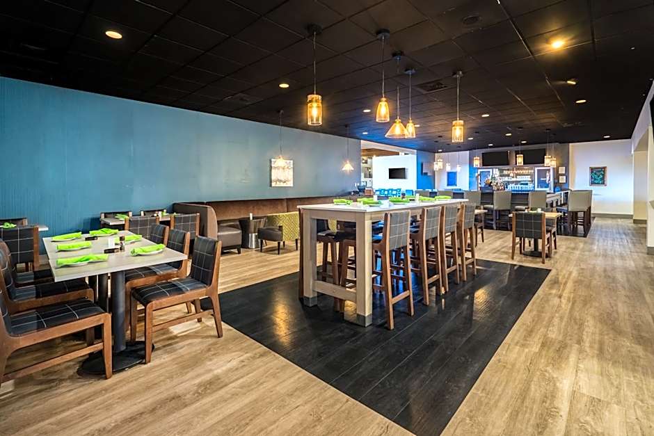 enVision Hotel & Conference Center Mansfield-Foxboro