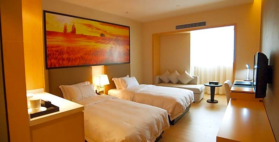J Hotel