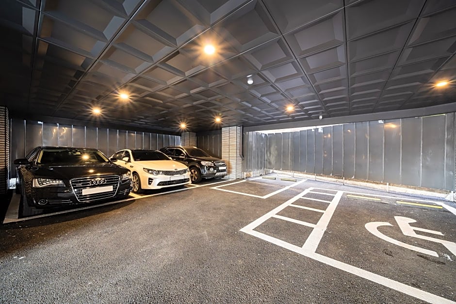 Stay Month Hotel Goyang