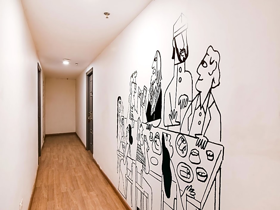 Collection O Sayeeda International