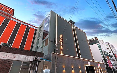 Iksan Hotel The Bridge