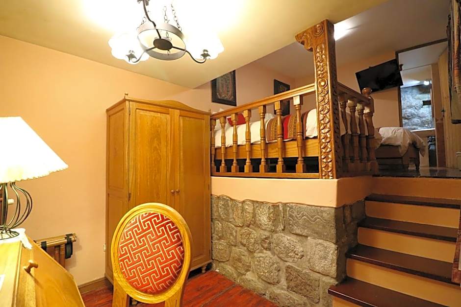 Hotel & Mirador Los Apus