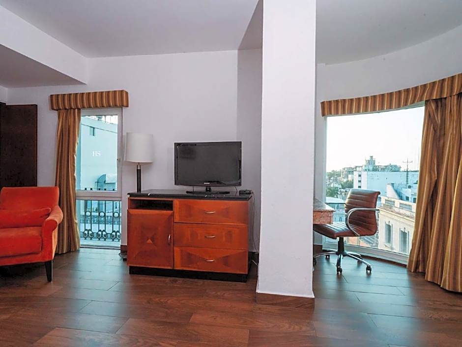 HS HOTSSON Smart Value Tampico