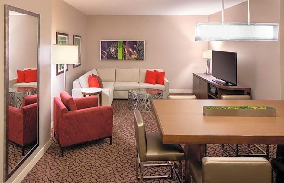 Hilton Garden Inn Downtown Dallas