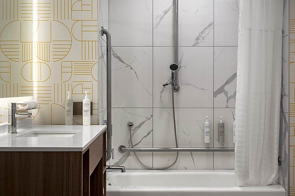 Home2 Suites By Hilton Woodstock On