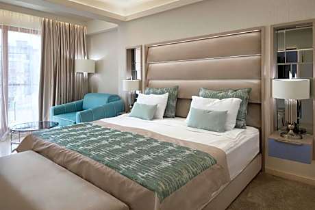 Double Room with Park View - Free Beach Access