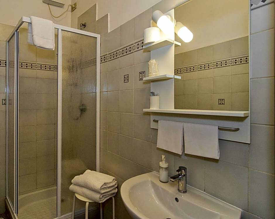 Hotel Cecile