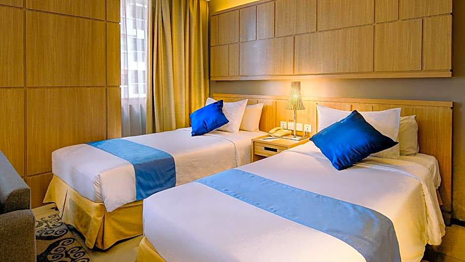 Photo 1 of 8 of Deluxe Twin Room