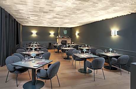 Hotel Maximilian’s
