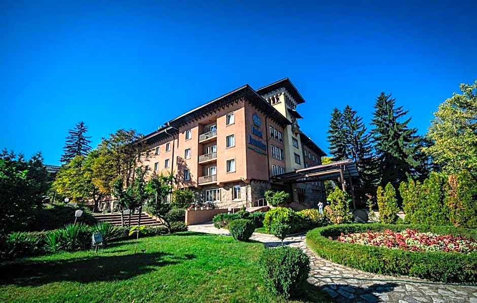 Spa Hotel Dvoretsa