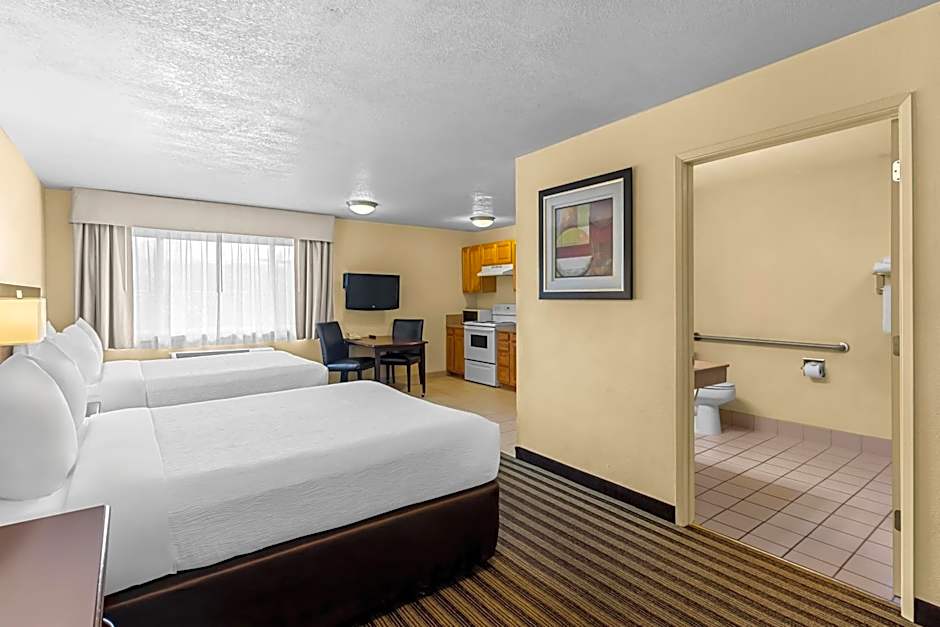 Quality Inn & Suites Vancouver - Hazel Dell