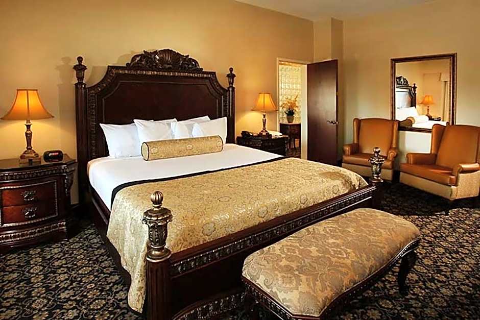 The Claridge Hotel
