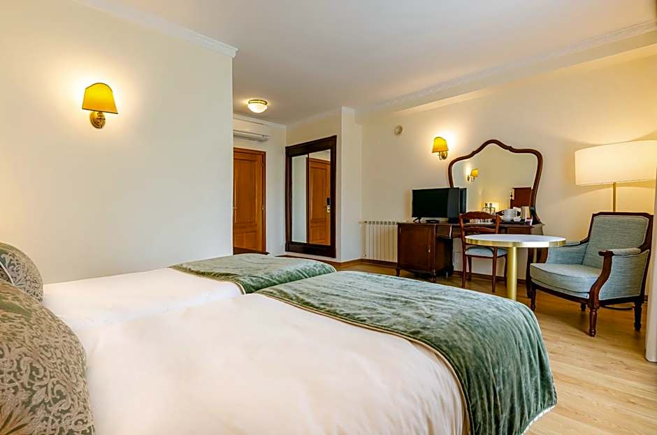 Turim Club Azeitao Hotel