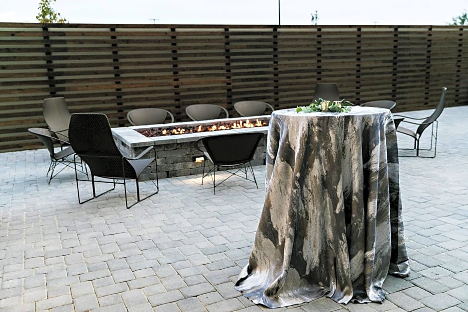 Courtyard by Marriott Savannah Airport