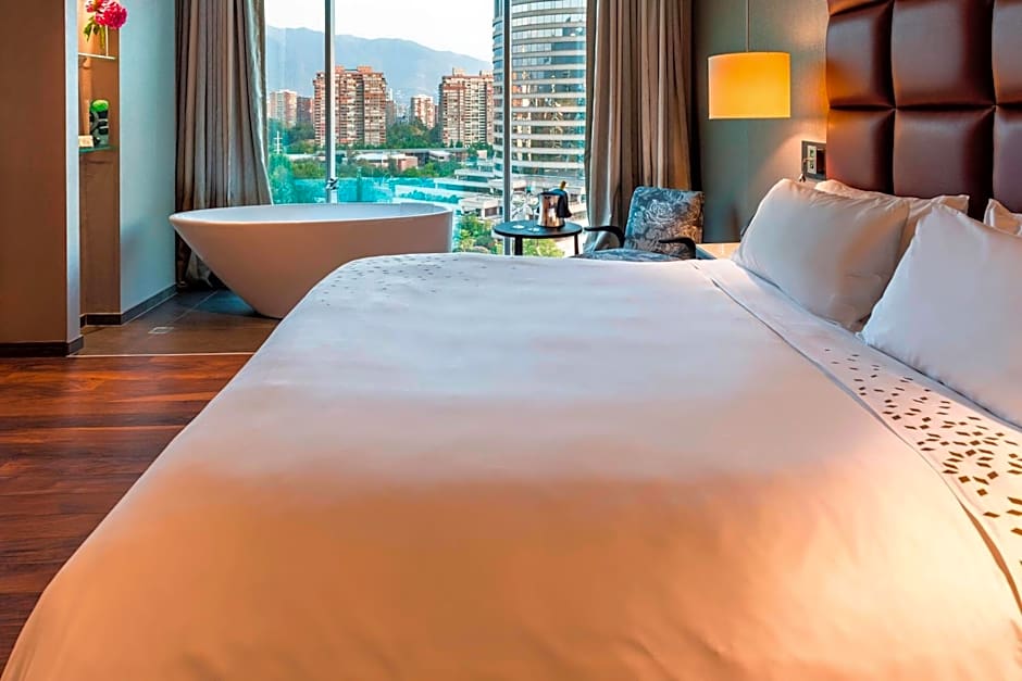 Renaissance Santiago Hotel