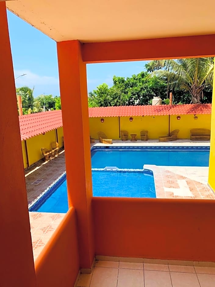 Hotel Sociedad y Maristas