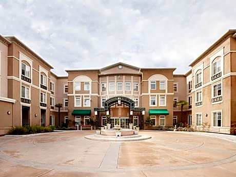 Holiday Inn Express Windsor Sonoma Wine Country By IHG