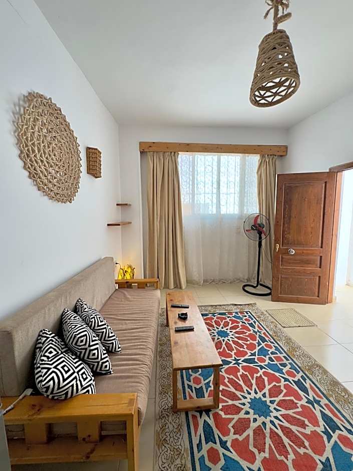 Apartment with roof top