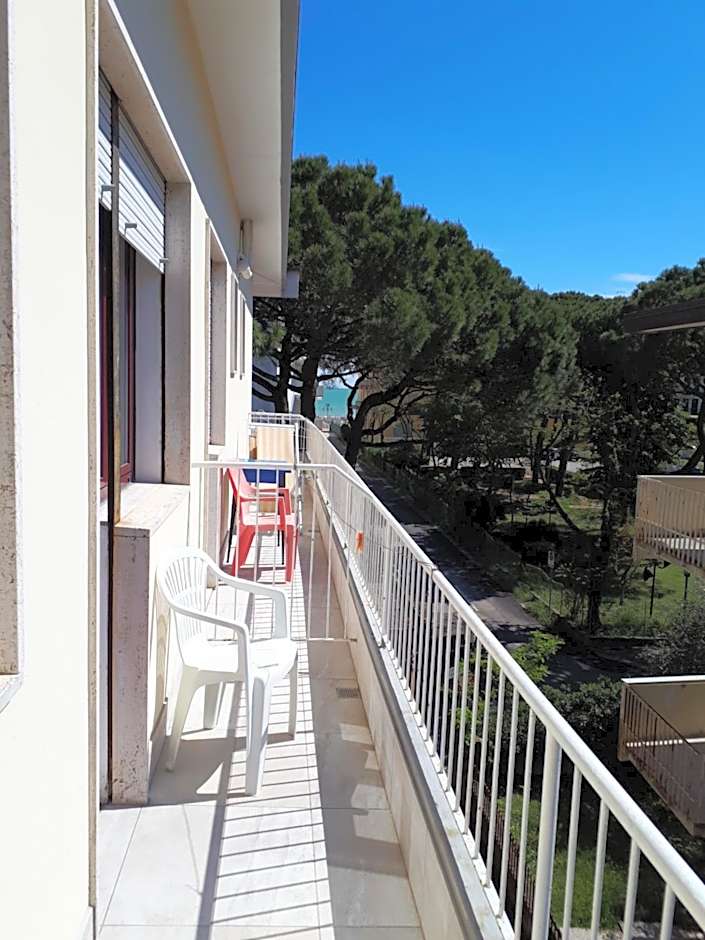 Hotel Villa Dina