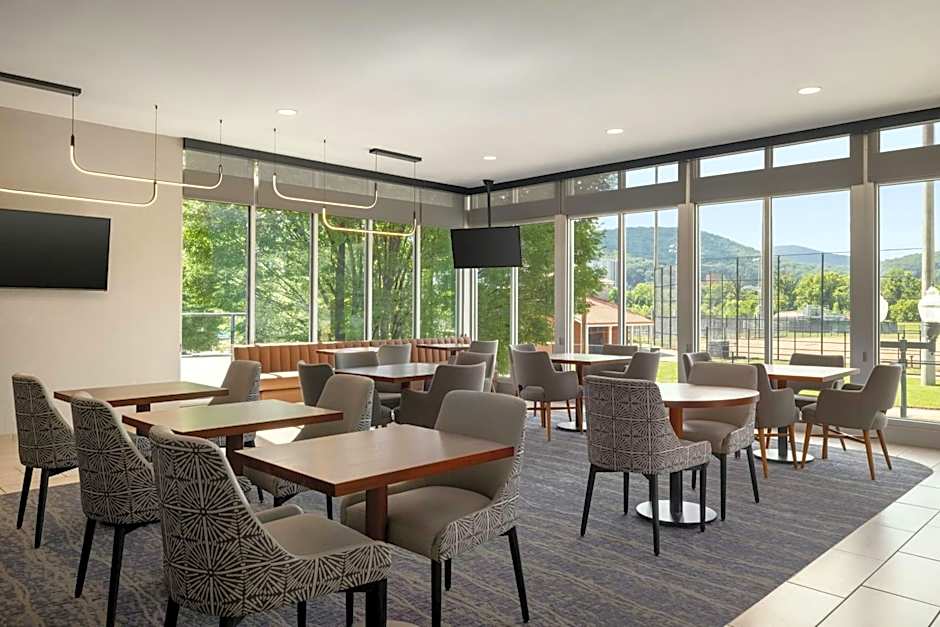 SpringHill Suites by Marriott Roanoke