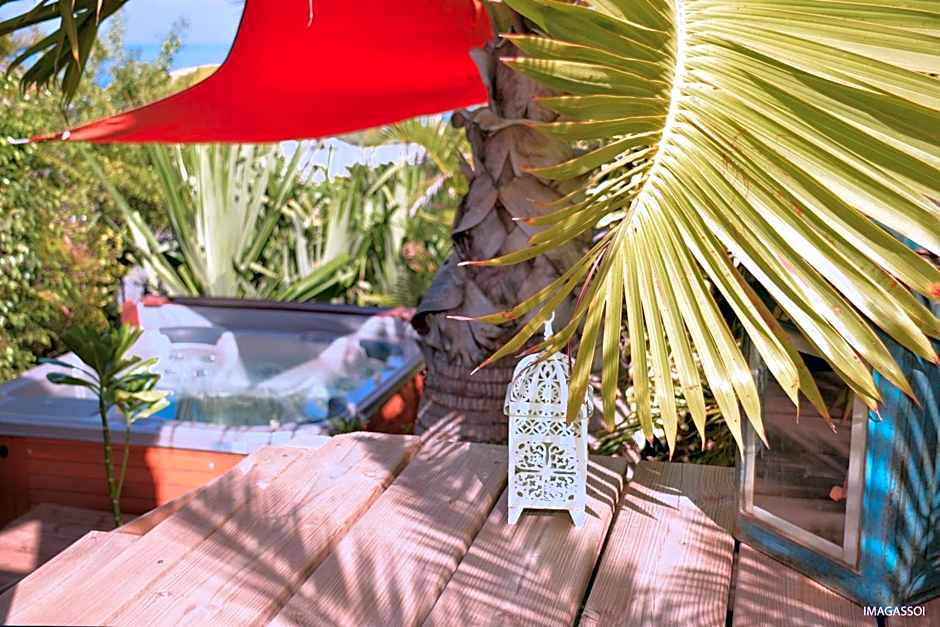 Poz Lagon - chambre d'hôtes - Bungalow pour 2 personnes - Jacuzzi privatif - petit déjeuner - Vue sur le lagon