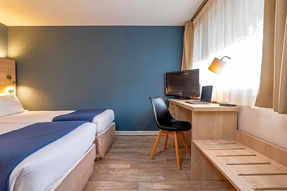 Kyriad Digne les Bains Hotel