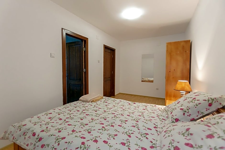 Pensiunea Cașoca-Cascadă