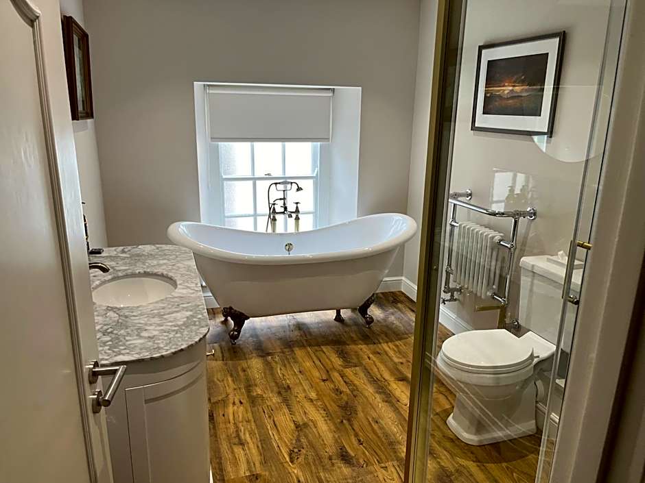 The Castle Coaching Inn