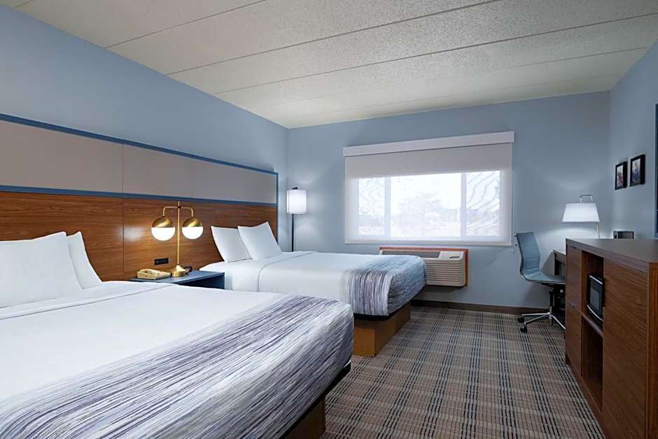 AmericInn by Wyndham Baldwin