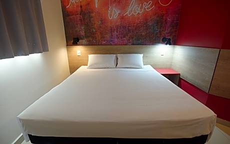 Standard Apartment with One Double Bed