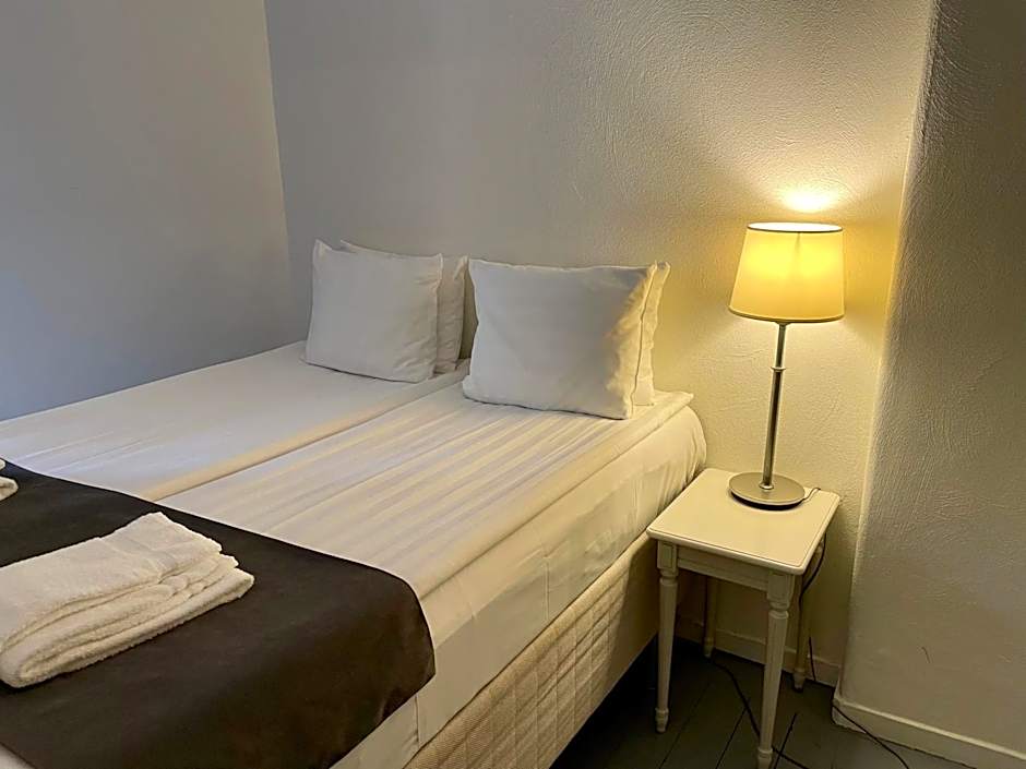 Unique Hotel